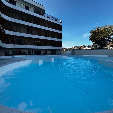 Baltic Waves Resort Apartment A012 Free Parking Miedzyzdroje Bagian luar foto