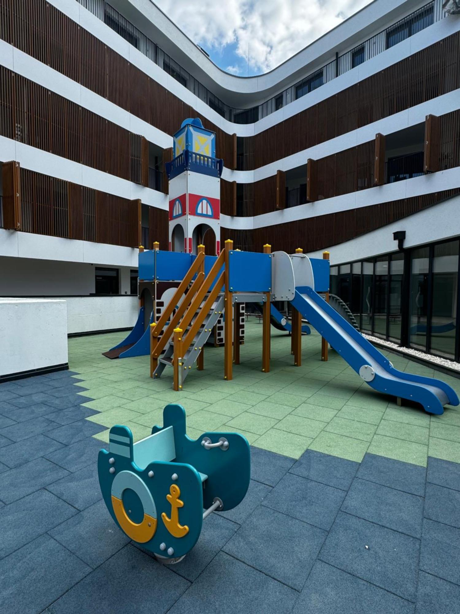 Baltic Waves Resort Apartment A012 Free Parking Miedzyzdroje Bagian luar foto
