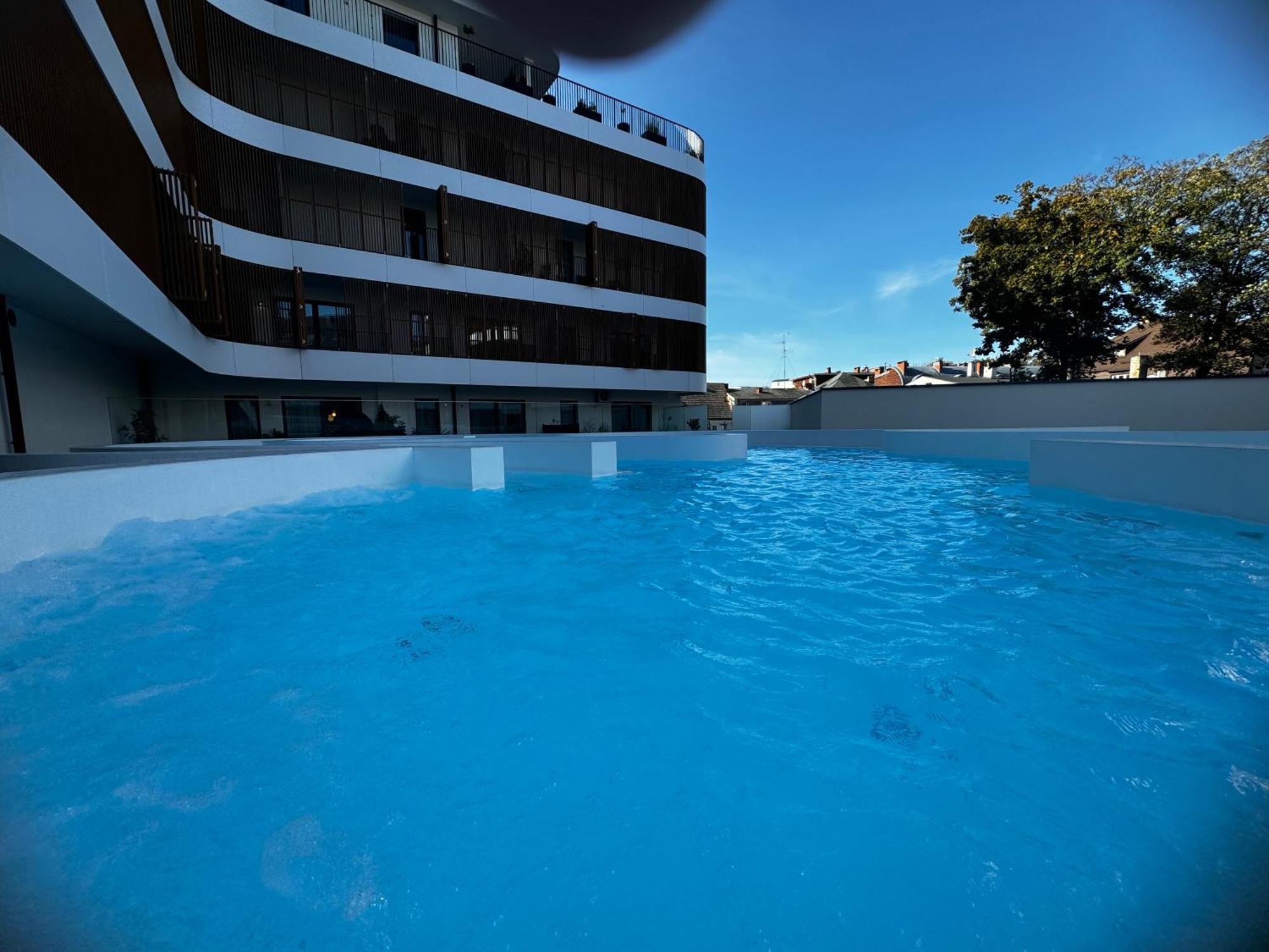 Baltic Waves Resort Apartment A012 Free Parking Miedzyzdroje Bagian luar foto