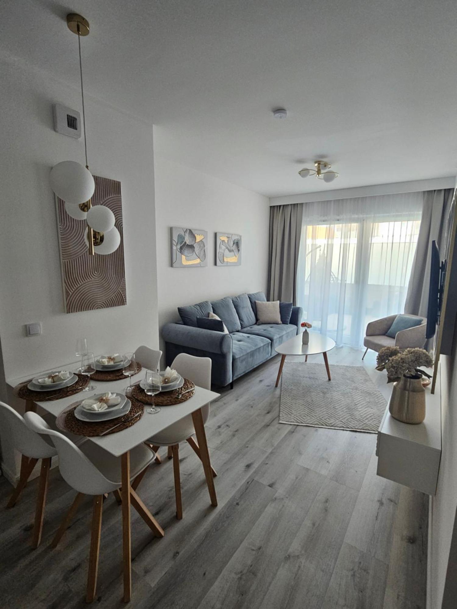 Baltic Waves Resort Apartment A012 Free Parking Miedzyzdroje Bagian luar foto